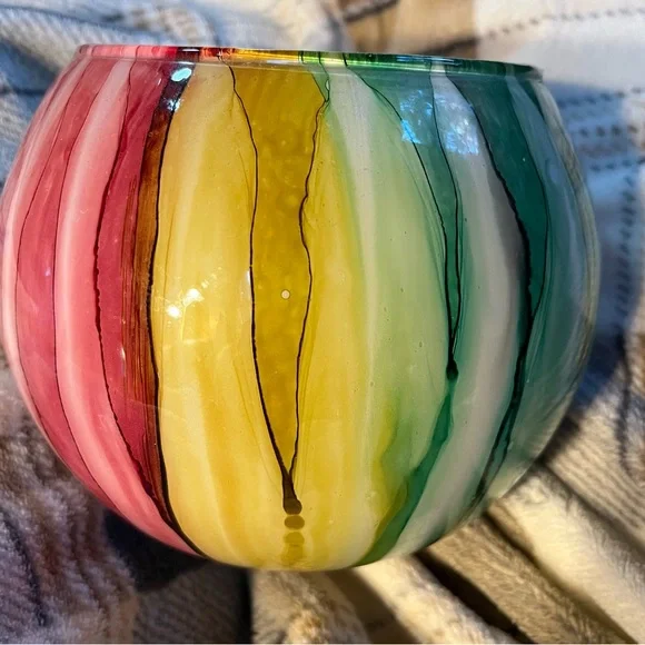 Colorful Vidi Italian made Glass Art Vase - Picture 4 of 9